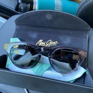 Maui Jim dragonfly gray sunglasses polarized